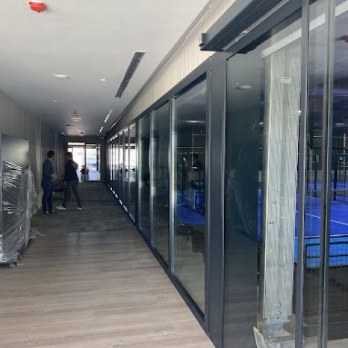 Trabajos de carpintería metálica